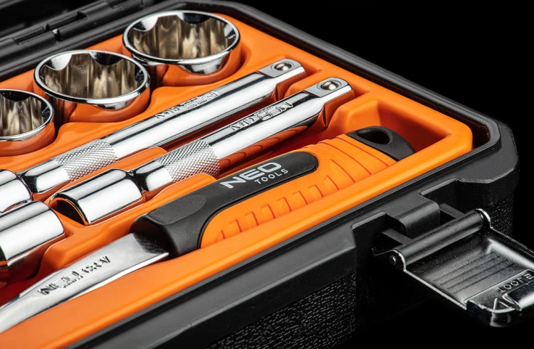 Klucze nasadowe 1/2" NEO TOOLS zestaw 23 szt.