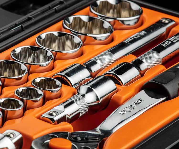 Klucze nasadowe 1/2" NEO TOOLS zestaw 23 szt.