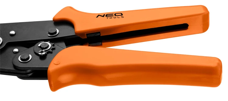 Szczypce do zaciskania końcówek tulejkowych NEO TOOLS 0.25 - 6 mm2