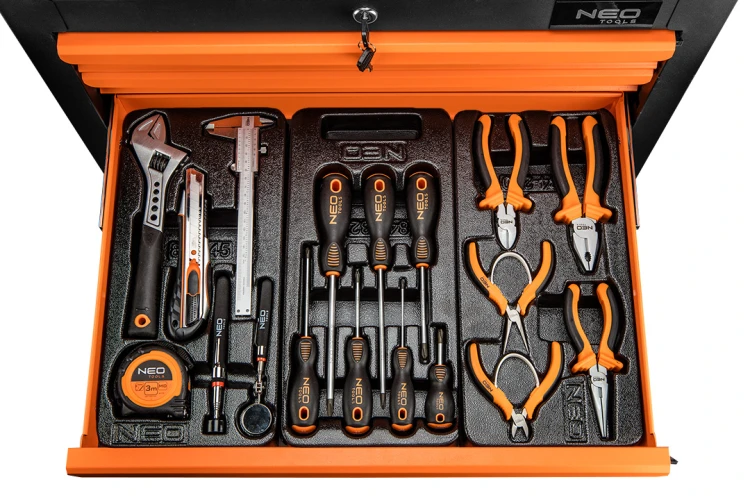 Szafka warsztatowa NEO TOOLS 6 szuflad + zestaw 149 narzędzi