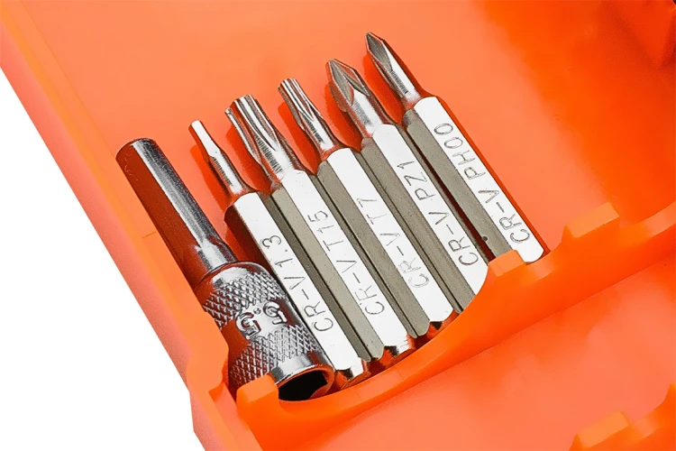 Wkrętaki precyzyjne NEO TOOLS uchwyt + końcówki zestaw 45 cz.