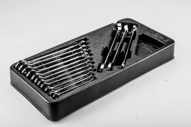 Szafka warsztatowa NEO TOOLS 6 szuflad + zestaw 149 narzędzi