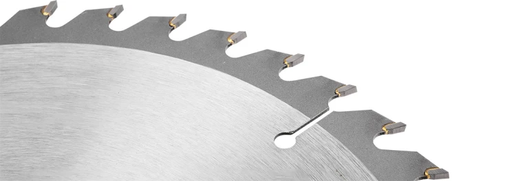 Tarcza do pilarki NEO TOOLS widiowa 210 x 30 mm 40 zębów