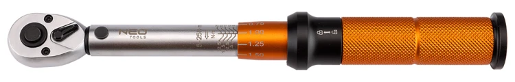 Klucz dynamometryczny NEO TOOLS dwukierunkowy 1/4" 5-25Nm zestaw 21 szt.