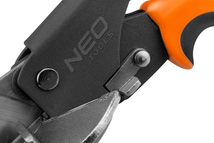 Nożyce do cięć kątowych NEO TOOLS 220mm