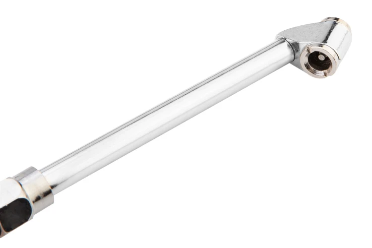 Pistolet do pompowania NEO TOOLS  z manometrem śr. 73 mm, długa końcówka