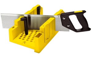 Przyrżnia z piłą grzbietnicą Stanley 20-600