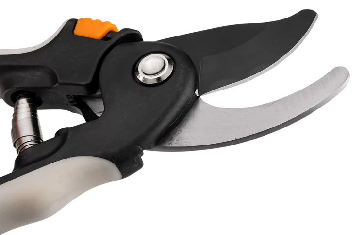 Sekator by-pass 200 mm NEO TOOLS zakres do 18 mm, regulowany rozstaw.