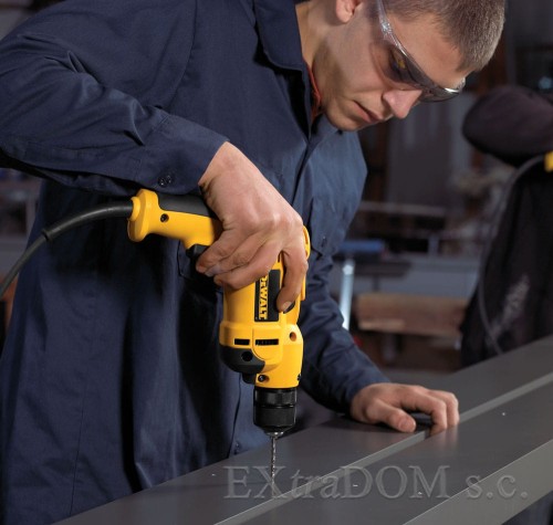 DEWALT Wiertarka bez udaru 701W uchwyt szybkozaciskowy 10mm DWD112S-QS