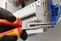 Szczypce wydłużone proste 160mm VDE YATO YT-21154