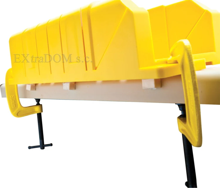 Przyrżnia z piłą grzbietnicą Stanley 20-600
