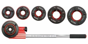 Gwintownica do rur YATO kpl. 6 cz. 1/4" - 5/4" YT-2900