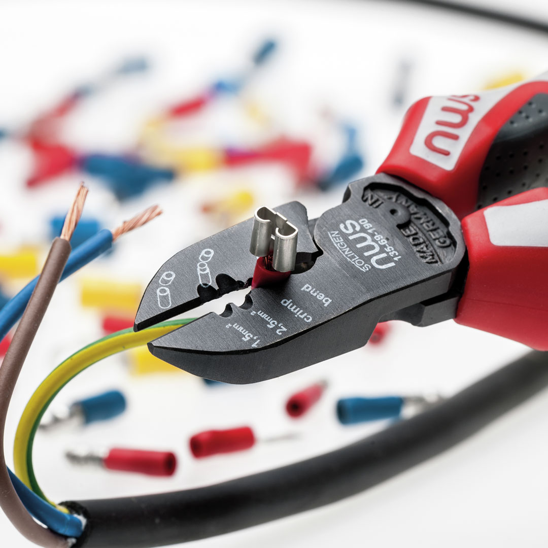 Szczypce boczne wielofunkcyjne NWS dla elektryków 190mm
