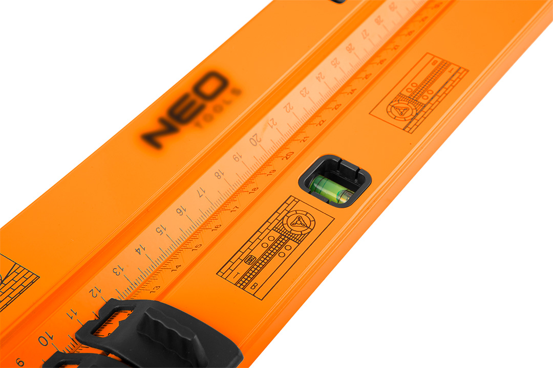 Kątomierz nastawny z poziomicą NEO TOOLS 500 mm, 2 libelle, ołówek
