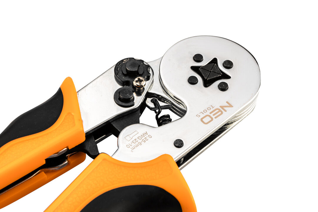 Szczypce do zaciskania końcówek tulejkowych NEO TOOLS 0.25 - 6 mm2